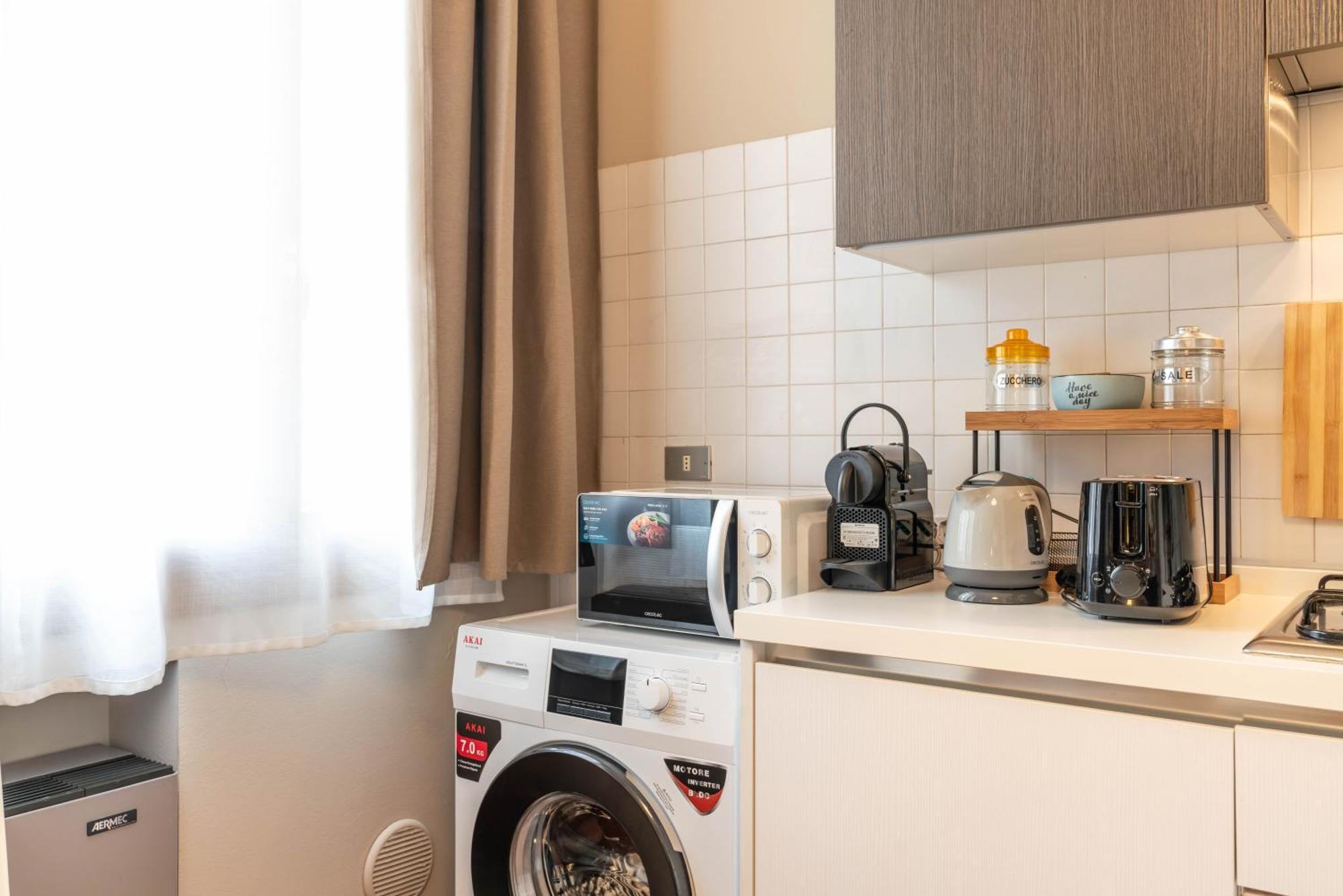 Appartamento -Near Arena & Parking - Pet Friendly Historical Arena Palace Verona Esterno foto